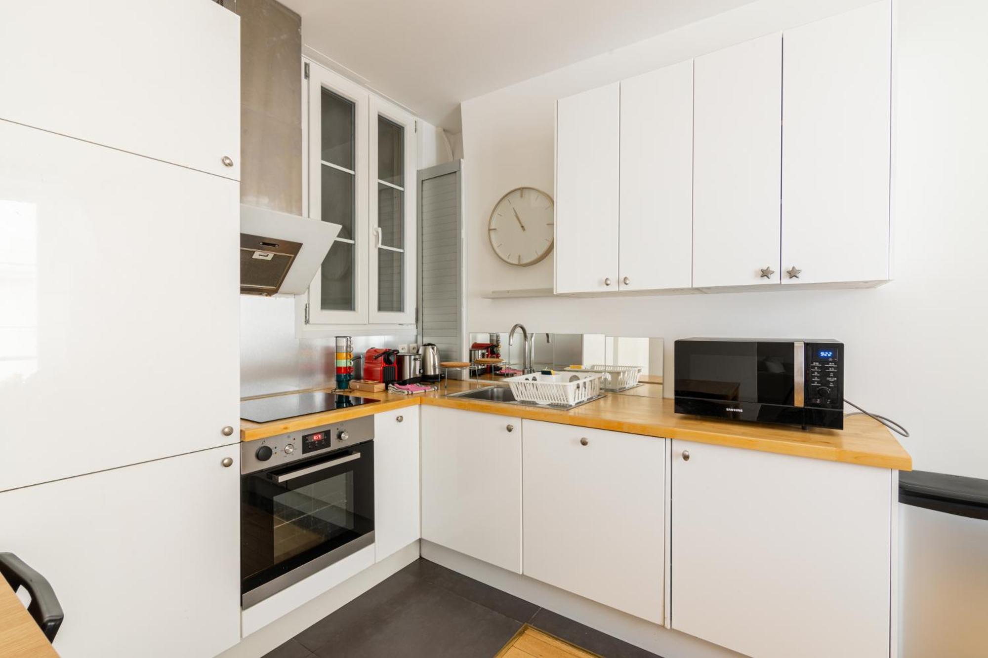 Luxurious 1 Bedroom Republique Vinaigriers Free Netflix Parigi Esterno foto